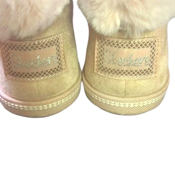 New Sketchers blush pink bootie is size 6 - Picture 3 of 6